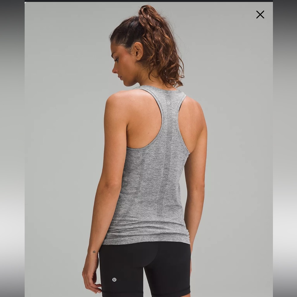 Swiftly Tech Racerback Tank Top 2.0 Hip Length Grey Women’s 6 Wicking Stretch